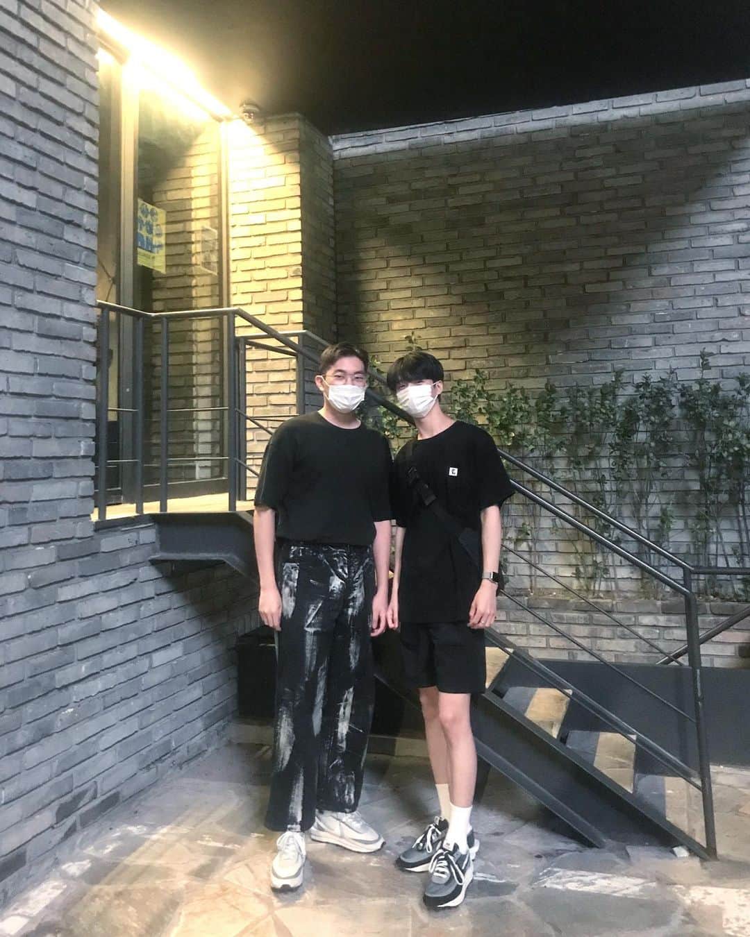 チョン・ソンハさんのインスタグラム写真 (チョン・ソンハInstagram)「커플싱발?👟」7月26日 23時07分