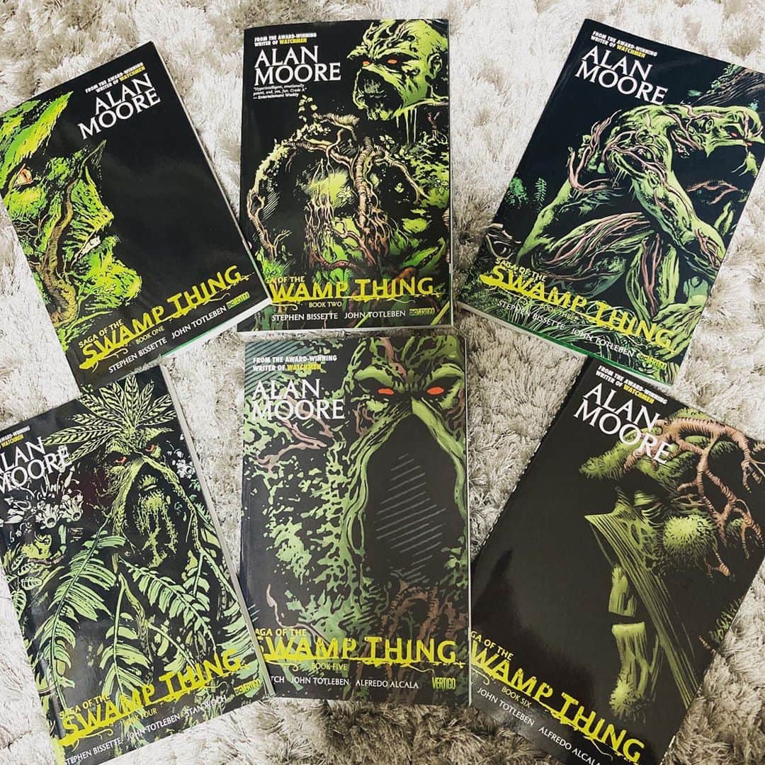 柳下毅一郎のインスタグラム：「#給付金の使い道 #alanmoore #sagaoftheswampthing #swampthing #berniwrightson」