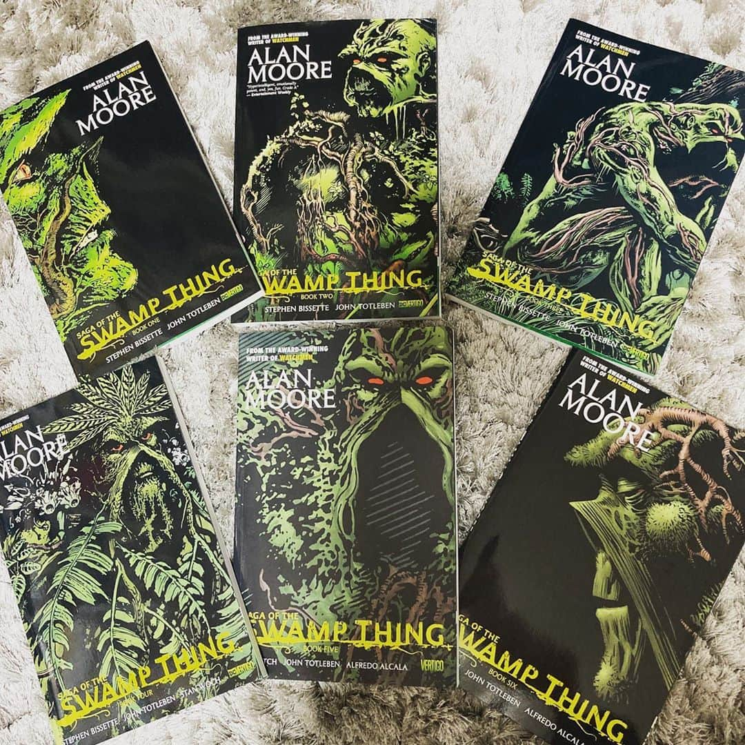 柳下毅一郎さんのインスタグラム写真 - (柳下毅一郎Instagram)「#給付金の使い道 #alanmoore #sagaoftheswampthing #swampthing #berniwrightson」7月26日 15時31分 - garth_y