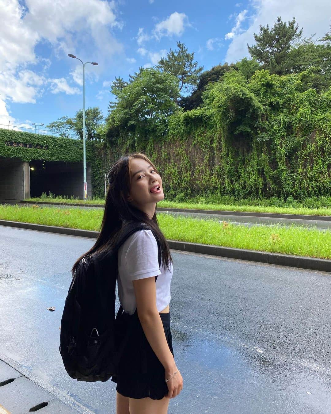 青山舞莉のインスタグラム：「𝐬𝐭𝐨𝐩 𝐫𝐚𝐢𝐧𝐢𝐧𝐠  あ、やんだ  #ミーの毎日」