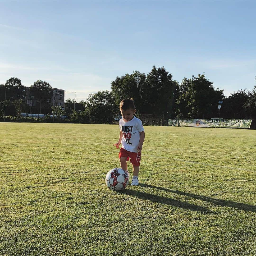 ダビド・バブンスキさんのインスタグラム写真 - (ダビド・バブンスキInstagram)「⚽️❤️」7月26日 17時06分 - davidbabunski