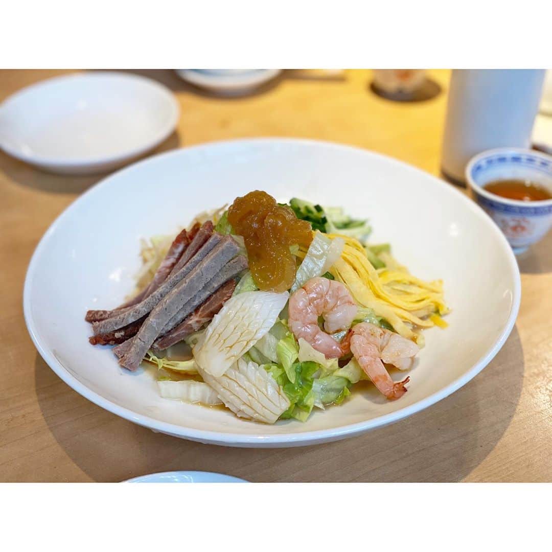 のインスタグラム：「* 25年ぶりの冷やし中華！美味しい🤤 （先日のバラいろダンディで、子供の時に食べた冷やし中華の記憶のままで、大人になってから食べようと思ったことないと思ってたらそのまま25年以上経った！という話をしたんです🤣） * そんなわけで、、、Kamakura FMにお邪魔してきました！宮崎謙介さんのNon Poli Hour！宮崎さんは聞き上手だなあ📻毎週金曜日の19時30分からの30分。 * 私は8月7日と14日の会にお邪魔致します！是非😊✨！ * #KamakuraFM #宮崎謙介のnonpolihour #豊龍🐲🐉」