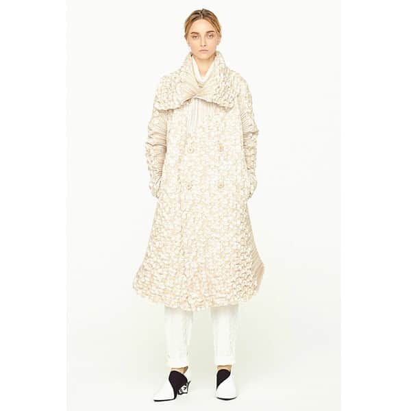 のインスタグラム：「【2017リゾートコレクション】 ISSEY MIYAKE×UN ラップフラットシューズ /¥17,424 (k-63739)  https://www.playful-dc.com/products/details68990.html  #古着  #DCブランド  #撮影代行 #商品撮影 #広告写真  #三宅一生 #イッセイミヤケ #イッセイミヤケメン#プレイフル　#コレクション #イッセイミヤケミー　#un #ユナイテッドヌード  #isseymiyakeme#isseymiyakejapan #isseymiyake  #secondhandshop #playful」
