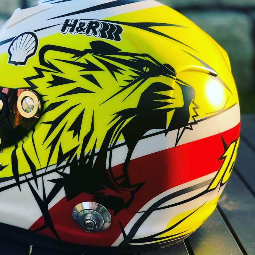 ティモ・グロックさんのインスタグラム写真 - (ティモ・グロックInstagram)「In the "Eye of the Tiger" 🐯 - We went all in and created a complete new and different helmet design for the @dtm_pics season 2020. I hope it will bring more luck this year. 🤞 Thanks to @fabulastories & Danny Design for this great piece of art 🙏 How do you like it? Let me know your thoughts.  - - - #arai #araihelmet #helmetdesign #eyeofthetiger #dtm #bmwmotorsport #iqoo #pointracing #fabulastories #glockmeifyoucan」7月26日 17時40分 - realglocktimo