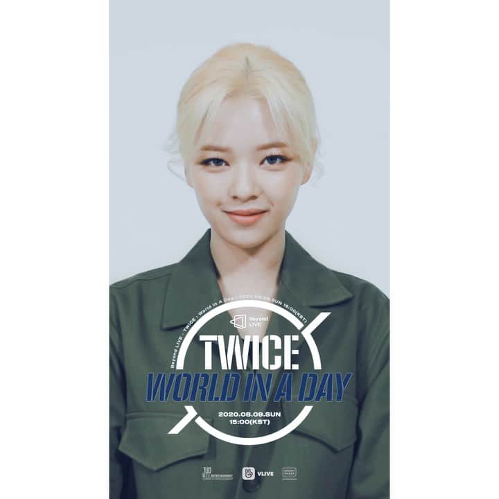 のインスタグラム：「TWICE ONLINE CONCERT Beyond LIVE - TWICE : World in A Day 2020.08.09 15:00  Moving Poster JEONGYEON  #TWICE #TWICE_Beyond_LIVE #WorldinADay #Online_Concert」