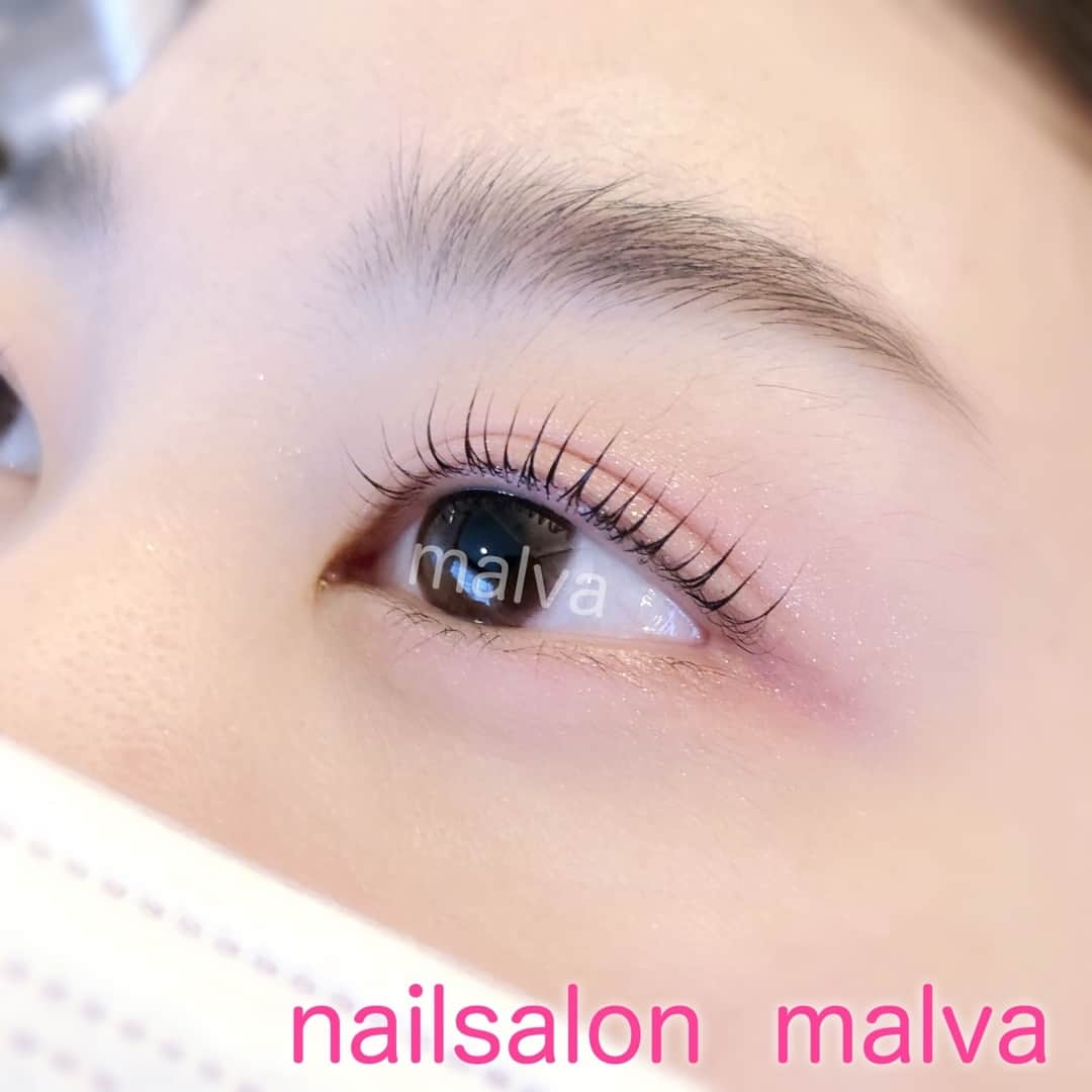 nailsalon malva（ネイルサロンマルヴァ）のインスタグラム