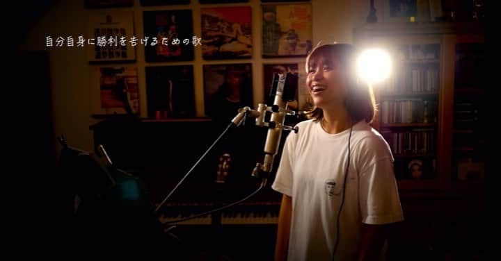二宮愛のインスタグラム：「自分自身を肯定して前へ進む。 ________________ #official髭男dism #laughter #二宮愛　#カバー曲 ________________ #coversong #instalike #instagram #instagood #instamusic #music #musician #singer #cover #youtube」