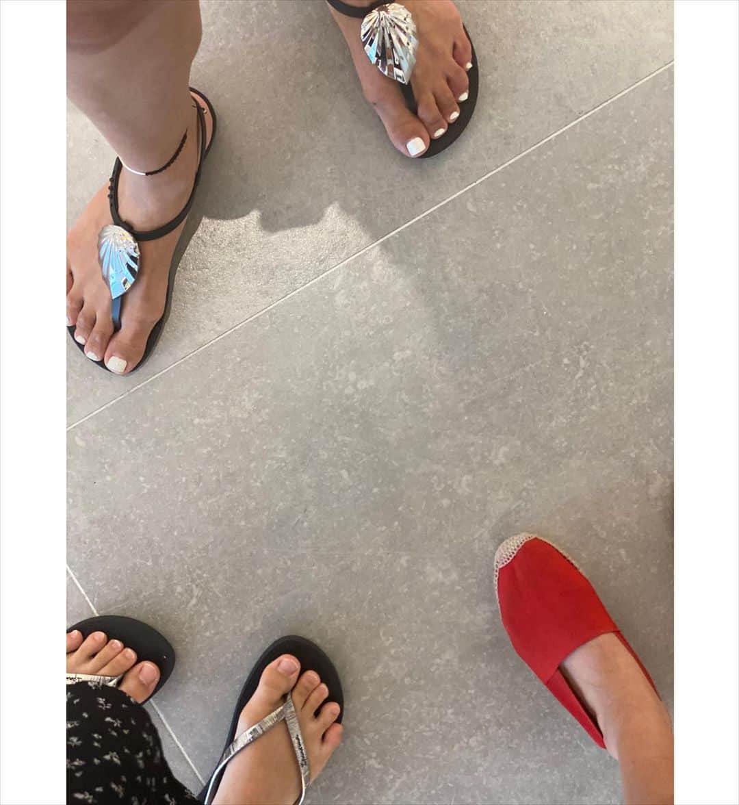 ピョン･ジョンスさんのインスタグラム写真 - (ピョン･ジョンスInstagram)「쌈을 이렇게 많이 먹을꺼에요 뒤 텃밭에서 따온 싱싱한야채!  돼지 🐷가슴살과 특수부위 너희위해 1시간을 달려왔다!! #변기사자처!  고기먹을때도 수소수랑  소화잘된다  #내몸은내가챙긴다! 여기 예약하기 진짜 힘듬 !!  #이문안짚불쌈밥  주말만 하신다니 슬픔🙊」7月26日 19時41分 - hoyatoya