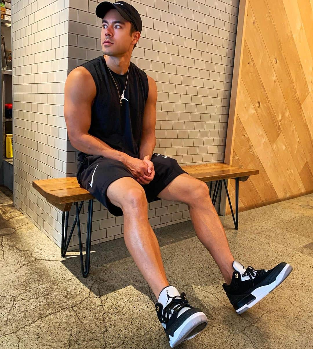 Ethan 佑太 Schellinさんのインスタグラム写真 - (Ethan 佑太 SchellinInstagram)「大好きなジョーダン3でパシャリ💪  #夏ファッション #ナイキ #143」7月26日 20時01分 - ethan_yuta_fitness