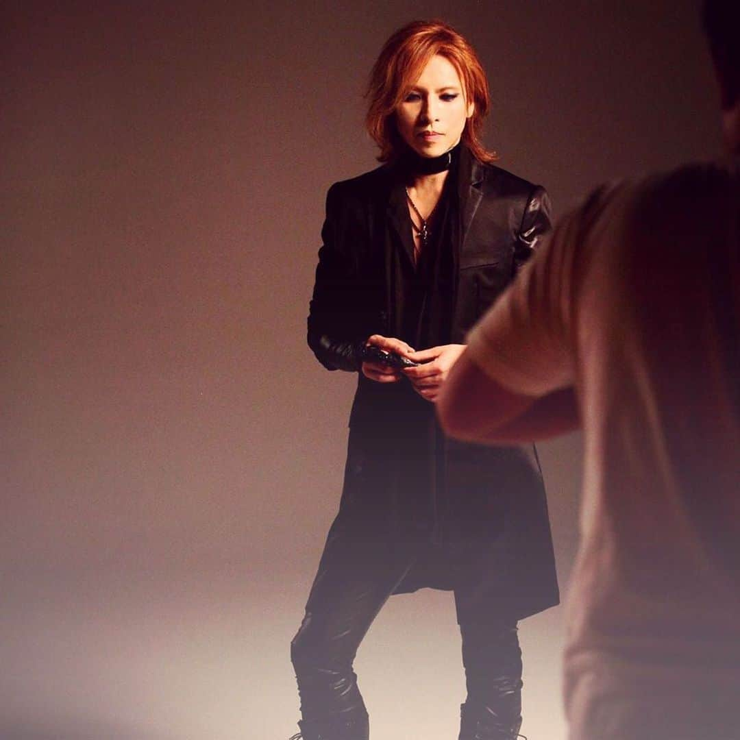 YOSHIKIさんのインスタグラム写真 - (YOSHIKIInstagram)「How are you? I started #YOSHIKI's voice messages at #YoshikiMobile. Ask me questions. You can listen to a little of it here. I can answer in English too. Also next #YoshikiChannel broadcast from LA will be on August 4th! YOSHIKIモバイル でボイスメッセージを始めた。質問受付中。少し聞いてみて..質問、英語でも大丈夫。 http://yoshiki-mobile.jp/ そして次回の @yoshikichannelofficial は【8月4日(火)2部構成　13時30分～/19時30分〜生放送】 #YOSHIKI #LAより 生配信 - Japan → https:// https://ch.nicovideo.jp/yoshikiofficial/blomaga/ar1926876 International→ http://yoshiki.net/YCI.html」7月26日 20時10分 - yoshikiofficial