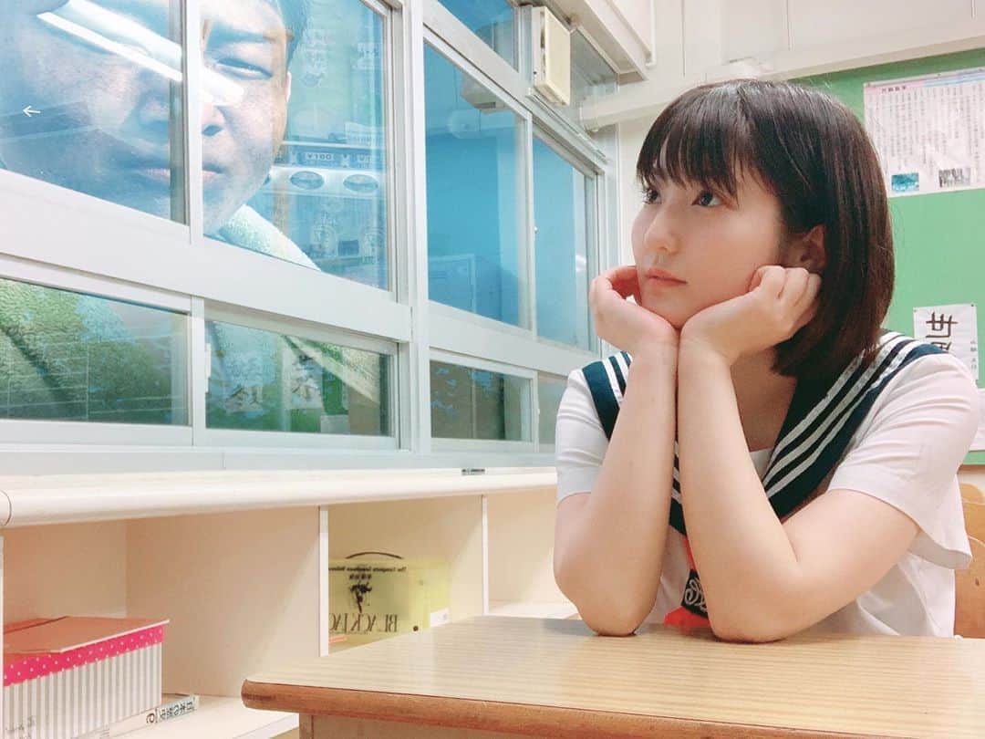 金城成美さんのインスタグラム写真 - (金城成美Instagram)「#学校 #school #セーラー服 2枚目はぐっぴんさんのTwitterより！（╹◡╹）笑笑」7月26日 21時33分 - kinjo_narumi