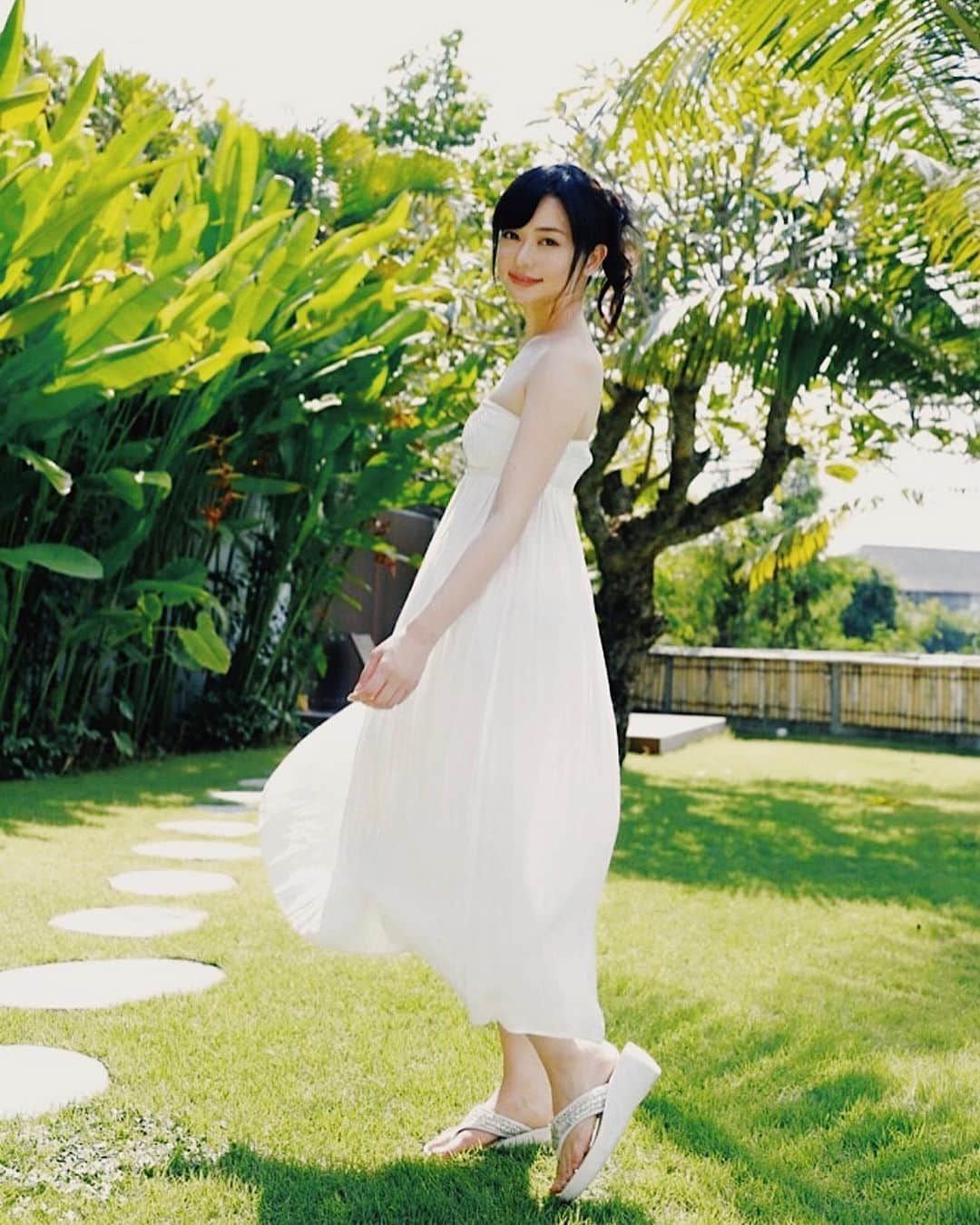 山口愛実のインスタグラム：「🌿🦋🌿🦋🌿🦋🌿」