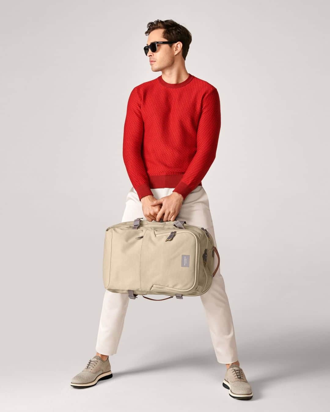 Cole Haanのインスタグラム：「Head out for your next long weekend in style. The ZERØGRAND 48-HR Backpack holds everything you need, while the ØriginalGrand Ultra Oxford keeps you comfortable for the journey and the destination.」