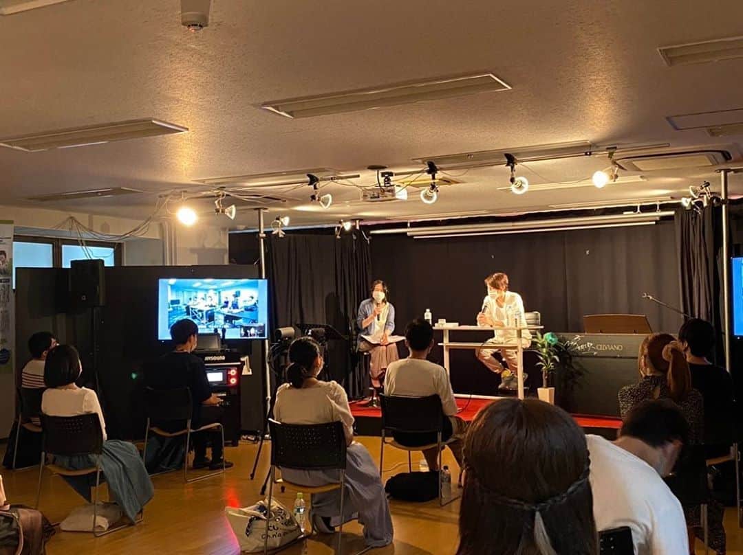 のインスタグラム：「代々木アニメーション学院広島校さんでの講演♪ みんな目がキラキラしててステキ！！  #代々木アニメーション学院」
