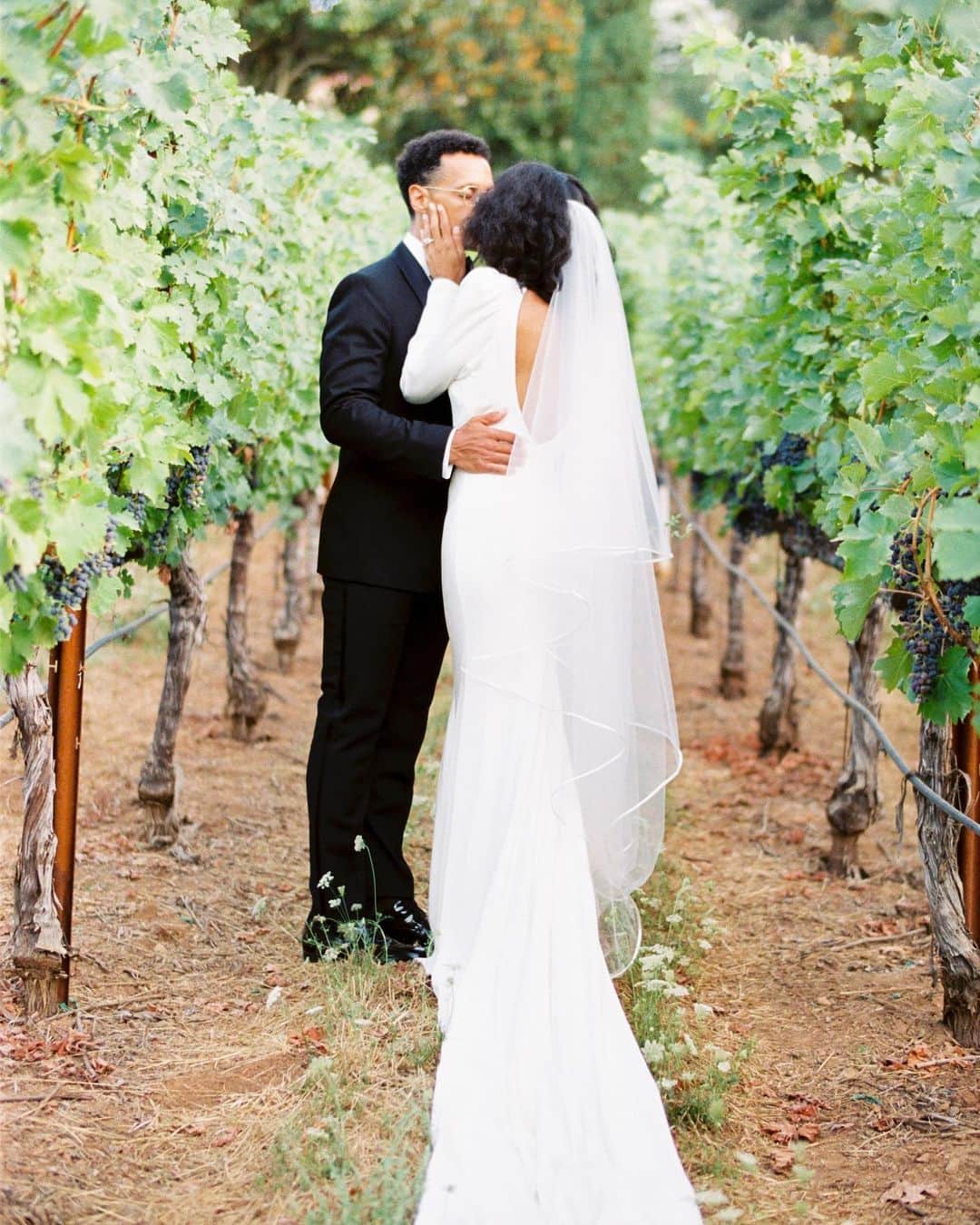 Harper's BAZAARさんのインスタグラム写真 - (Harper's BAZAARInstagram)「Stacia Harris (@stacialynndavis) and Mario Davis’ (@mariocdavis) Napa Valley wedding is all the inspiration you’ll need for an intimate celebration outdoors. Their love for good food, fine wine, fashion, and time spent with family and friends was the recipe for a stunning, effortless, and romantic wedding weekend in California’s wine country. “Napa Valley has always been a special place for us,” Stacia explains. “Not only was it where we took our very first out-of-town trip when we began dating, but it was also my first visit to wine country. We decided on a private estate for intimacy. It’s tucked away on the edge of a mountain in Calistoga, California, with sweeping views over the valley and mountains.” ⁣ ⁣ Though the couple never worked social distancing into their wedding planning—it was 2019 after all—their choice to host an intimate dinner party and forgo an after-party is a prime example of how one could achieve a small, safe wedding outdoors—if, where, and when gatherings are permitted. See more photos from their beautiful day at the link in our bio.⁣ ⁣ Photographs by @featherandstonephotography⁣ Gown by @moniquelhuillier」7月27日 0時42分 - harpersbazaarus