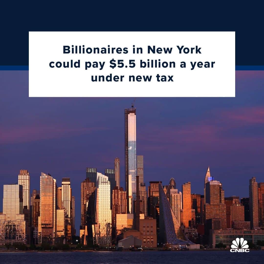 CNBCさんのインスタグラム写真 - (CNBCInstagram)「$5.5 billion a year.⁠ ⁠ That’s how much New York’s billionaires would pay under a new tax being proposed by Democrats in the state legislature. The tax, part of a new “Make Billionaires Pay” campaign by progressive lawmakers and activists, would impose a new form of capital gains tax on New Yorkers with $1 billion or more in assets. Sponsors of the plan say it would raise more than $5 billion a year, which would be used for a new unemployment insurance fund for those impacted by the Covid-19 pandemic.⁠ ⁠ With New York state staring at a $13 billion deficit, and looming cost cuts, many lawmakers are pushing to raise revenue from the rich rather than cut government services. Will the proposal become law, though?⁠ ⁠ Full details at the link in bio.⁠」7月27日 1時01分 - cnbc