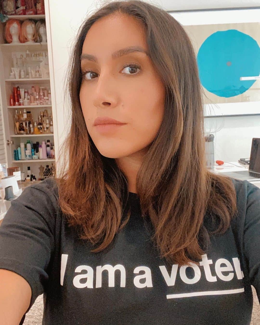 JEN ATKINさんのインスタグラム写真 - (JEN ATKINInstagram)「Omg we only have 100 days until Election Day! Text FRIENDS to 26797 to make sure you are registered to vote and tag your friends below to remind them to do the same📲🗳. A reminder from a friend makes them up to 2X more likely to vote! #registerafriendday @iamavoter #100x100」7月27日 1時13分 - jenatkinhair
