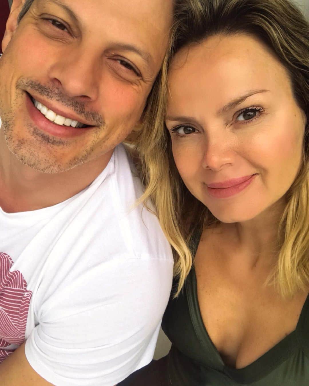 Eliana Michaelichin Bezerraのインスタグラム：「O que adoramos fazer juntos? Aliás sempre que fazemos nos unimos ainda mais. A força desta ação é poderosa. Indico para todas as famílias. Passa pro lado que vc saberá...#vaificartudobem」