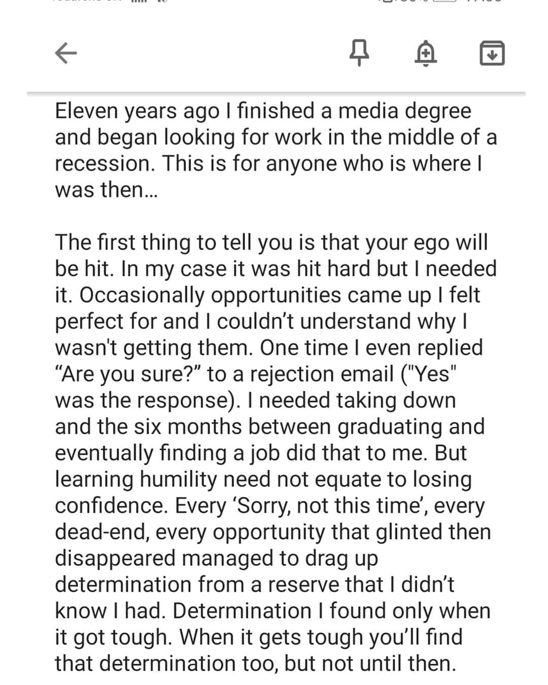 Rich McCorさんのインスタグラム写真 - (Rich McCorInstagram)「A photo from a field near me & some thoughts for graduates looking for a job in a recession.   I couldn't think of a way to connect the two- I suppose I could go with "some advice for finding a job in your field" but that doesn't explain the spray paint...」7月27日 1時33分 - paperboyo