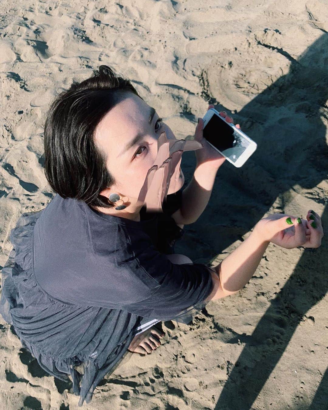 のインスタグラム：「春もなければ夏もねえのか、コロナ〜」