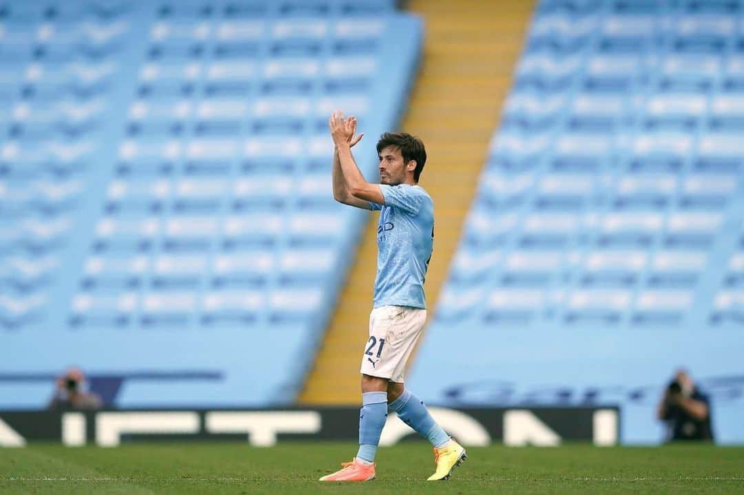 ダビド・シルバさんのインスタグラム写真 - (ダビド・シルバInstagram)「Thank you @premierleague ! It’s been a hell of a ride 😍💙」7月27日 3時03分 - david21lva