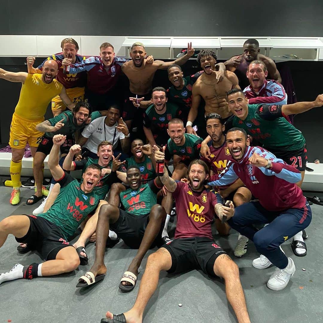 アンワル・エル・ガジのインスタグラム：「What a team! ❤️😍」