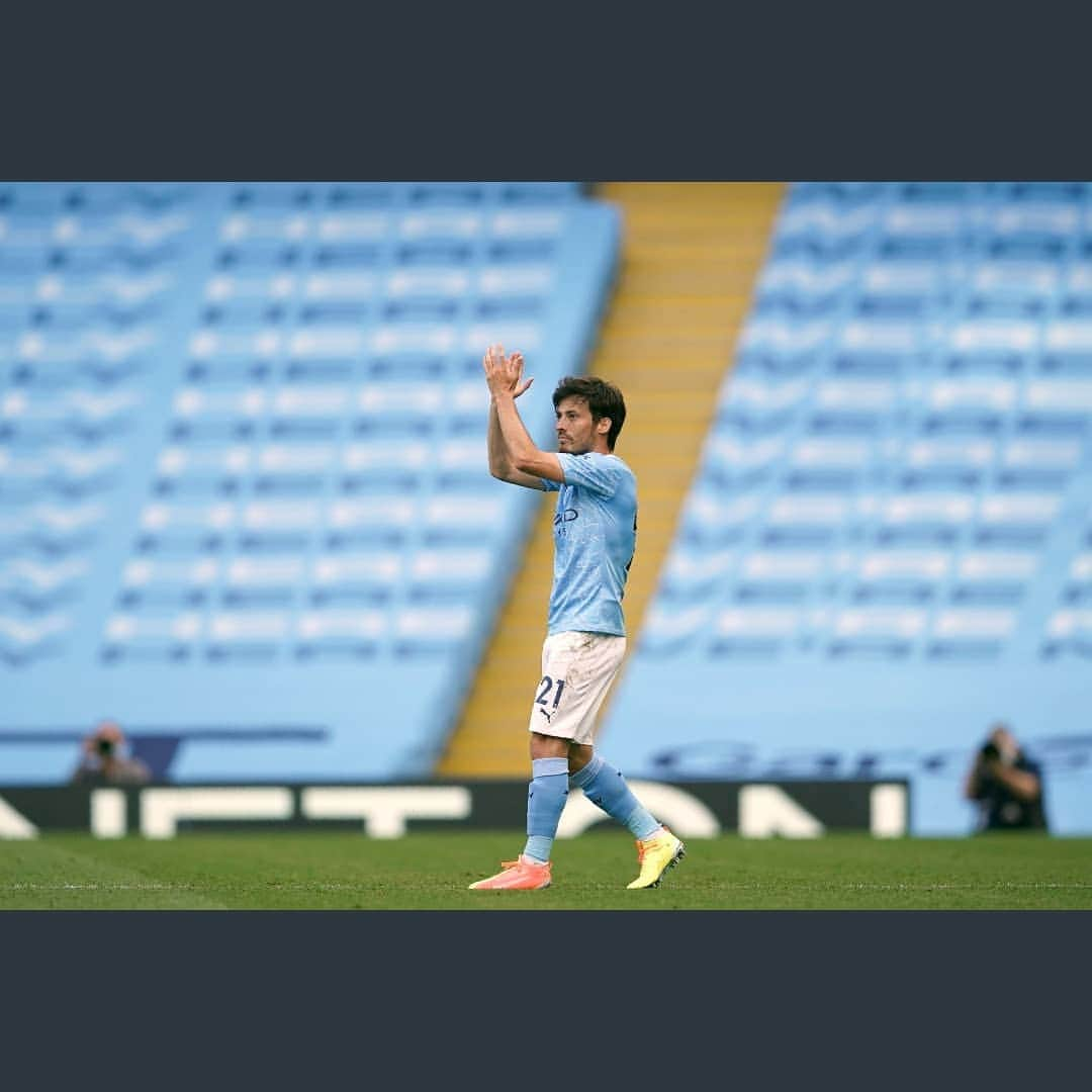 フィリップ・ネヴィルさんのインスタグラム写真 - (フィリップ・ネヴィルInstagram)「@david21lva one of the best @premierleague players I've seen 👏 - you will be missed!」7月27日 3時21分 - philipneville18