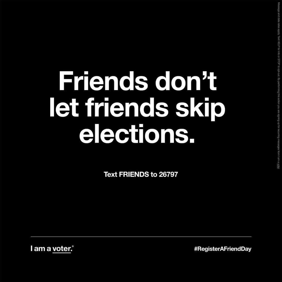 カミラ・メンデスさんのインスタグラム写真 - (カミラ・メンデスInstagram)「only 100 days to election day 🤯 today is the day to make sure you and your friends are registered to vote. text FRIENDS to 26797 to check on your registration status. then pls repost, tag your friends, and remind them to check theirs too. #registerafriendday @iamavoter」7月27日 4時51分 - camimendes