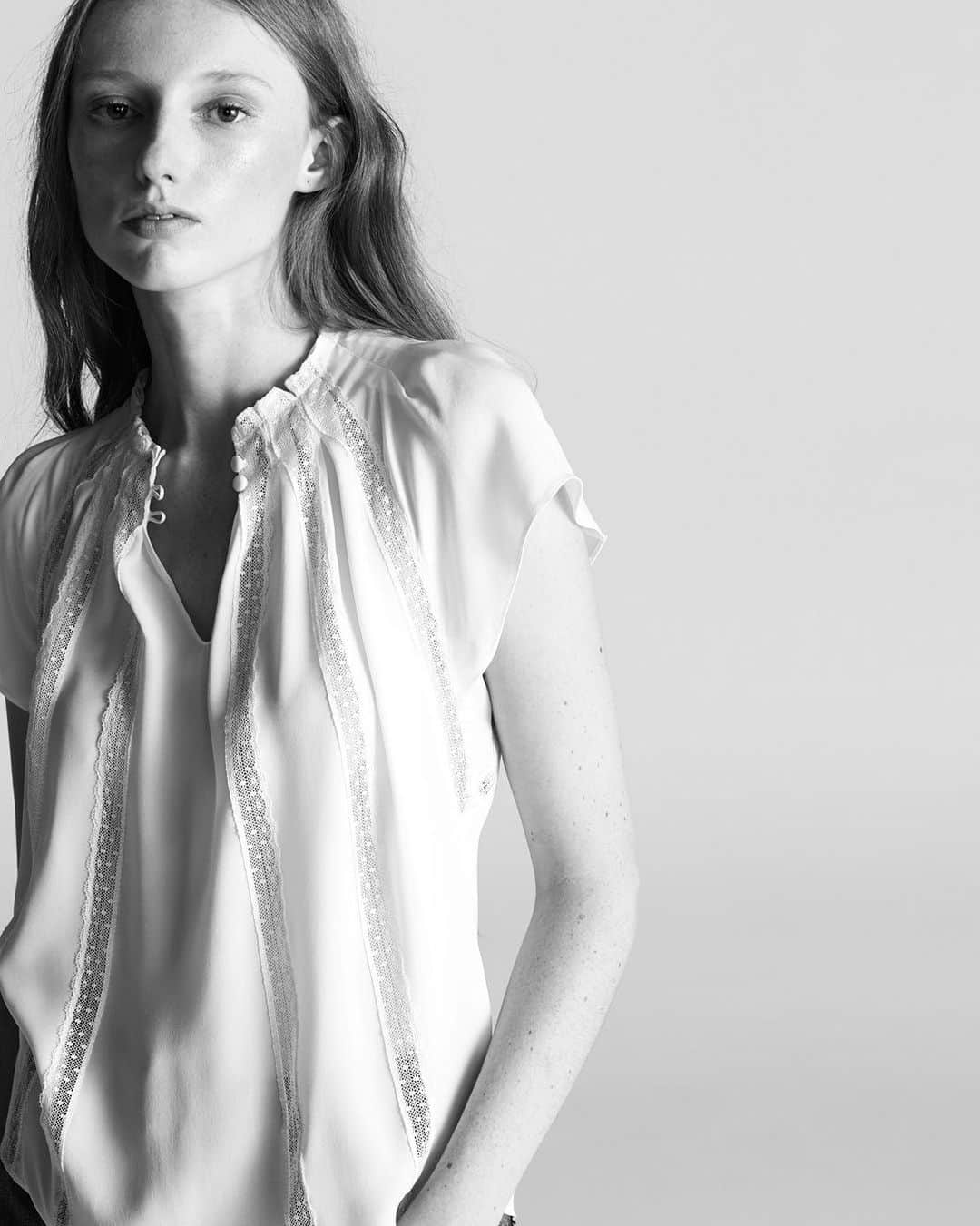 のインスタグラム：「Of the moment: light-as-air blouses.」