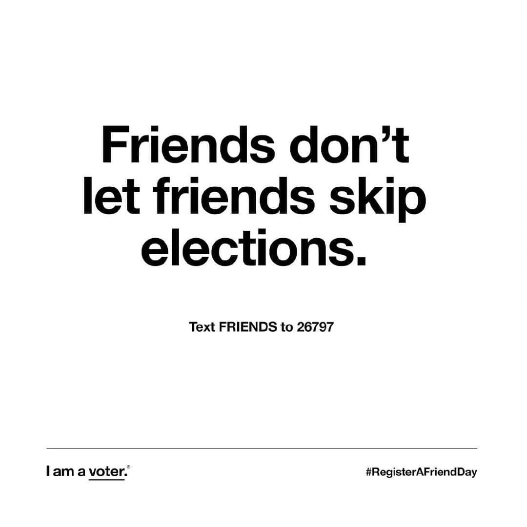 ジミー・キンメルさんのインスタグラム写真 - (ジミー・キンメルInstagram)「100 days until the election. Spread this around - text FRIENDS to 26797 to check your status. @IamaVoter #RegisterAFriendDay」7月27日 7時05分 - jimmykimmel