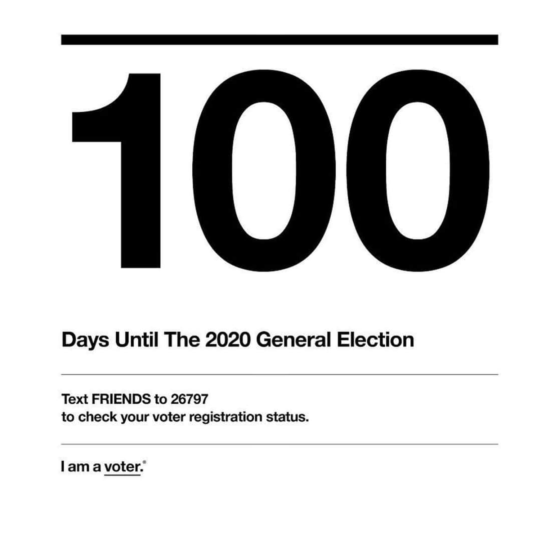 ブラッド・ゴレスキーのインスタグラム：「Friends don’t let friends skip elections. Join @iamavoter in their mission to register 100,000 voters on this #registerafriendday!  Text FRIENDS to 26797 to make sure you are registered to vote. Then tag 5 friends to remind them to do the same #100x100」