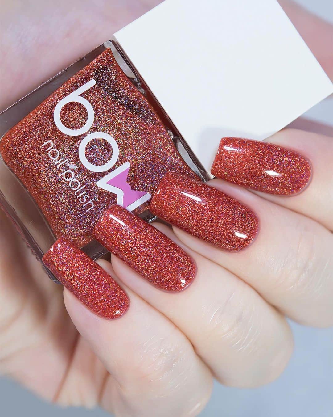 Sveta Sandersのインスタグラム：「#BowPolish “Protest” от @bowpolish 😻」