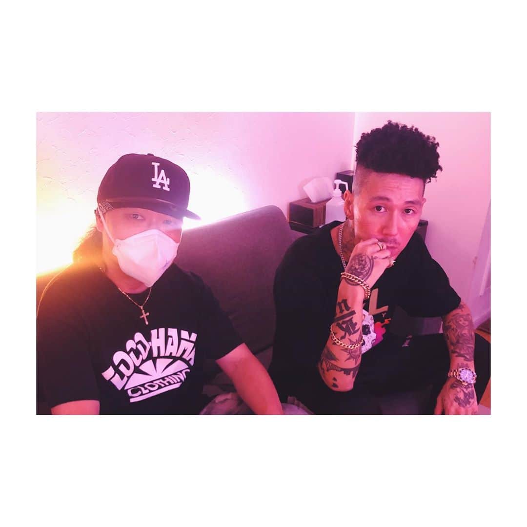 のインスタグラム：「本日のレコーディングはKOWICHI  THE ORIGINAL Ⅳ  グラサン忘れ  #theoriginal4 #studiowork #recording #locohama #グラサン忘れ #kowichi」