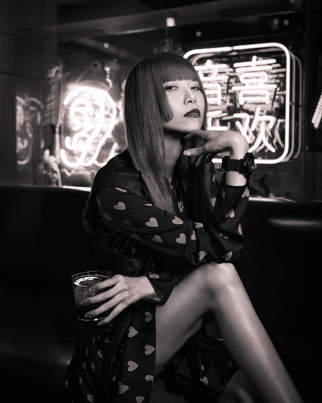 si ouxのインスタグラム：「[model work]﻿ MAGIC STICK × SEIKO WIRED WW﻿ ﻿ photo, dir @mgsperz﻿ styling @takafumi_80 ﻿ hmu @eriko_mr ﻿ ast @junisug ﻿ model @si_oux ﻿ ﻿ マジックスティックとセイコー「WIRED WW」コラボ記念デジタル写真展のための写真！モデルを務めさせていただきました。﻿ 写真展は @magicsticktokyo ←プロフィールリンクから閲覧できます。﻿ ﻿ #MSWW2020 #magicstick_tyo #WW」