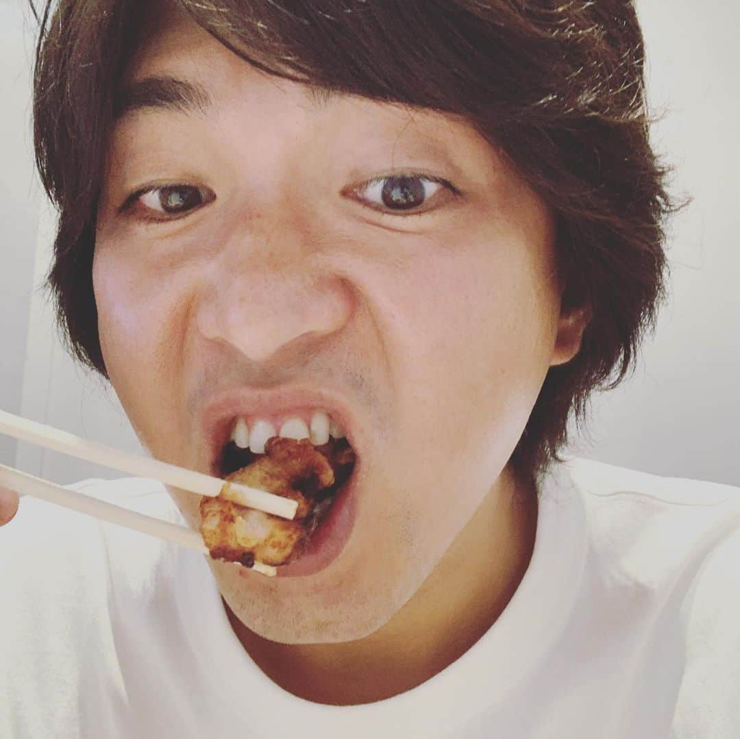 宮崎謙介さんのインスタグラム写真 - (宮崎謙介Instagram)「某企業のYouTubeチャンネルの収録に。私、MCなんです。ガチのビジネスチャンネルなんですが、良い経験をささていただいています。  感謝。」7月27日 18時14分 - miyazakikensuke1031