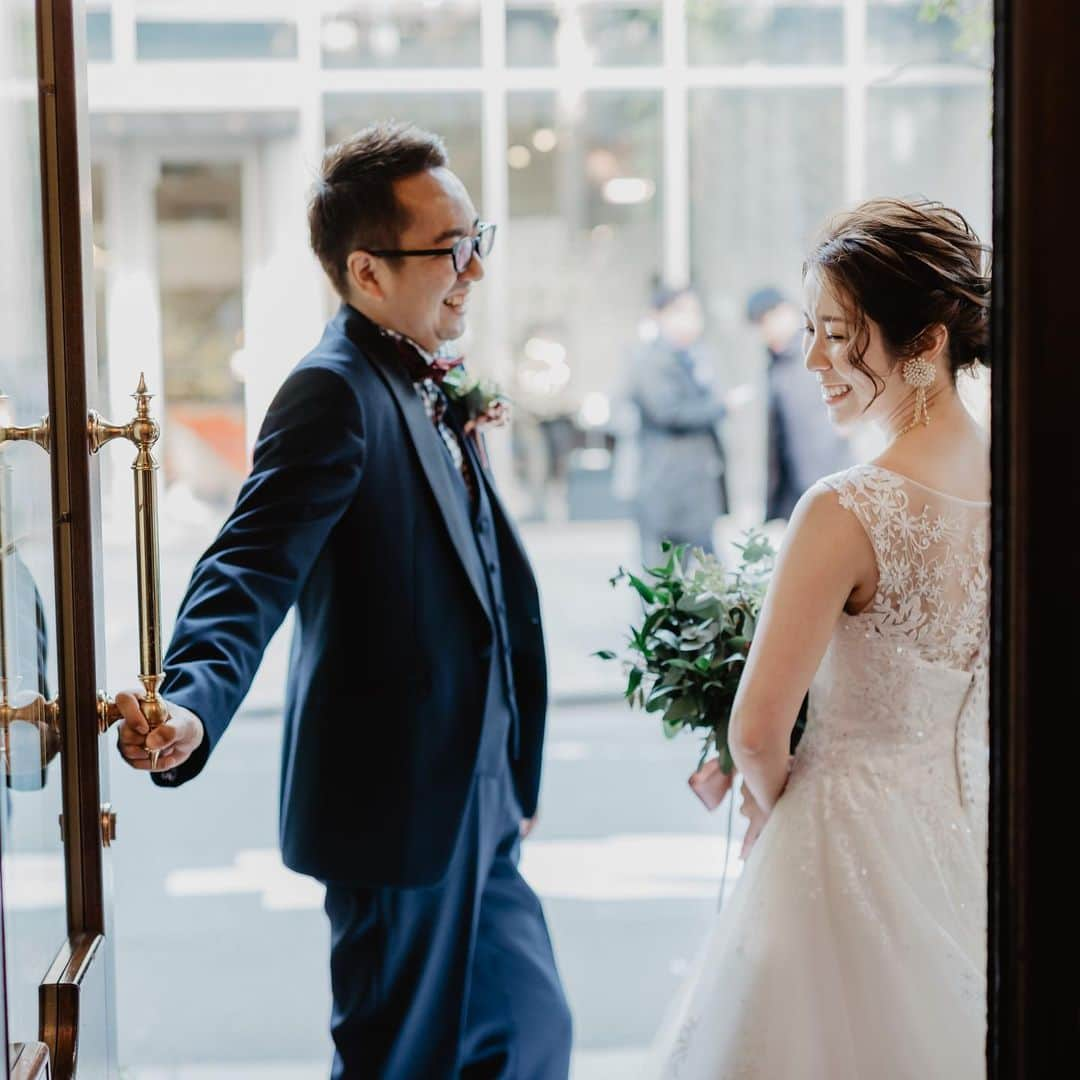 BRAININGPICTURES_tokyoさんのインスタグラム写真 - (BRAININGPICTURES_tokyoInstagram)「・ photo by Company:⁣ @brainingpictures_tokyo⁣ ・ #brainingpictures  #brainingpictures_tokyo  #wedding #insta_wedding  #ig_wedding  #weddingday #weddingphotography #weddingphotographer #veryspecialday  #bridal  #花嫁準備 #関東前撮り #卒花  #タカミブライダル #南青山ルアンジェ教会  #ウェディング  #ブライダル  #ブライダルフォト  #ブライダルフォトグラファー #街中スナップ #結婚式 #結婚写真  #関東花嫁  #ウエディングレポ #プレ花嫁さんと繋がりたい  #プレ花嫁  #プレ花嫁準備 #2020春婚  #2020夏婚 #chapel」7月27日 9時43分 - brainingpictures_tokyo