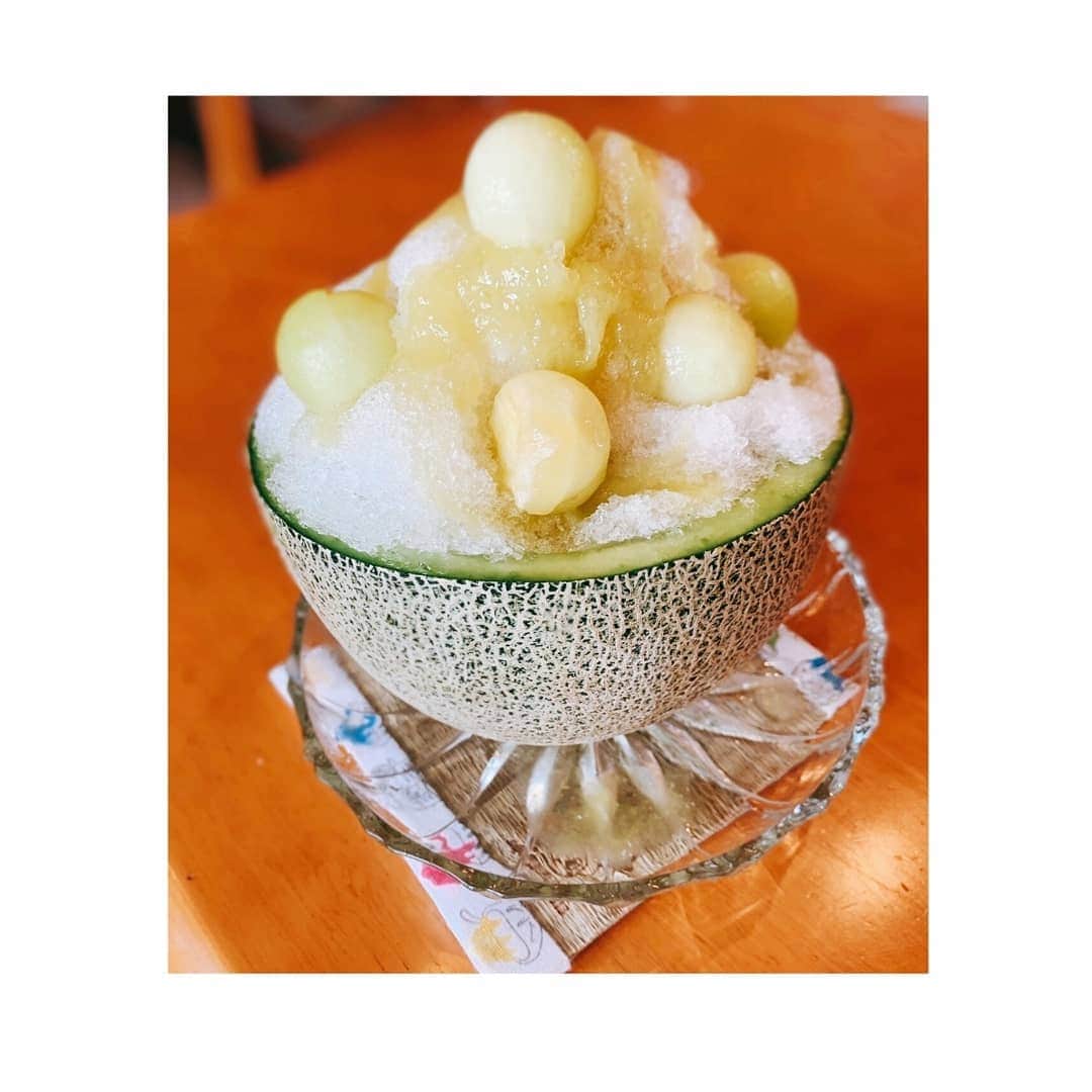 さとう珠緒さんのインスタグラム写真 - (さとう珠緒Instagram)「#fufucafe #房総ご当地キャラバン #美味しいスイーツ #メロンかき氷🍧 #とっても美味しかった #横芝光町」7月27日 9時56分 - tamao_satoh