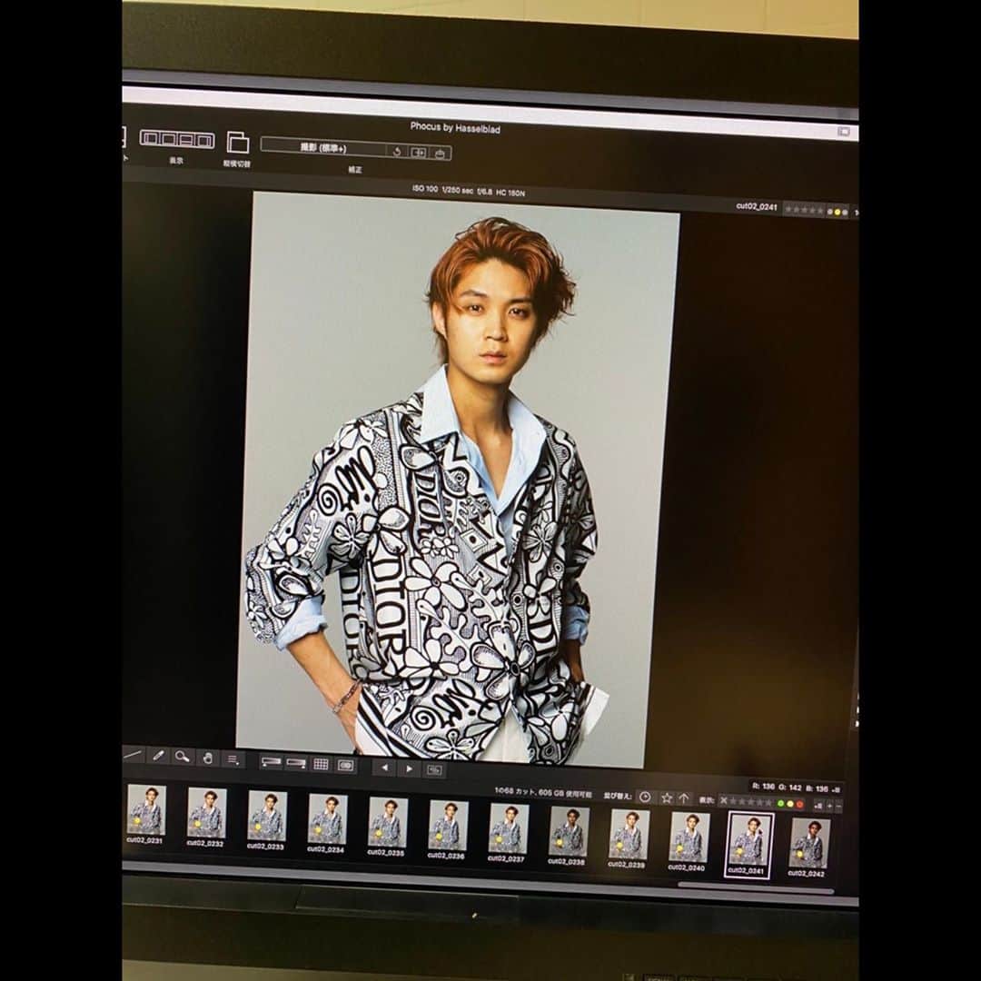 磯村勇斗のインスタグラム：「. 『OCEANS 』 Hot People’s FUN-TIME   Hair and Makeup: Tomokatsu Sato Stylist: Ryosuke Saito  #OCEANS #DIOR」