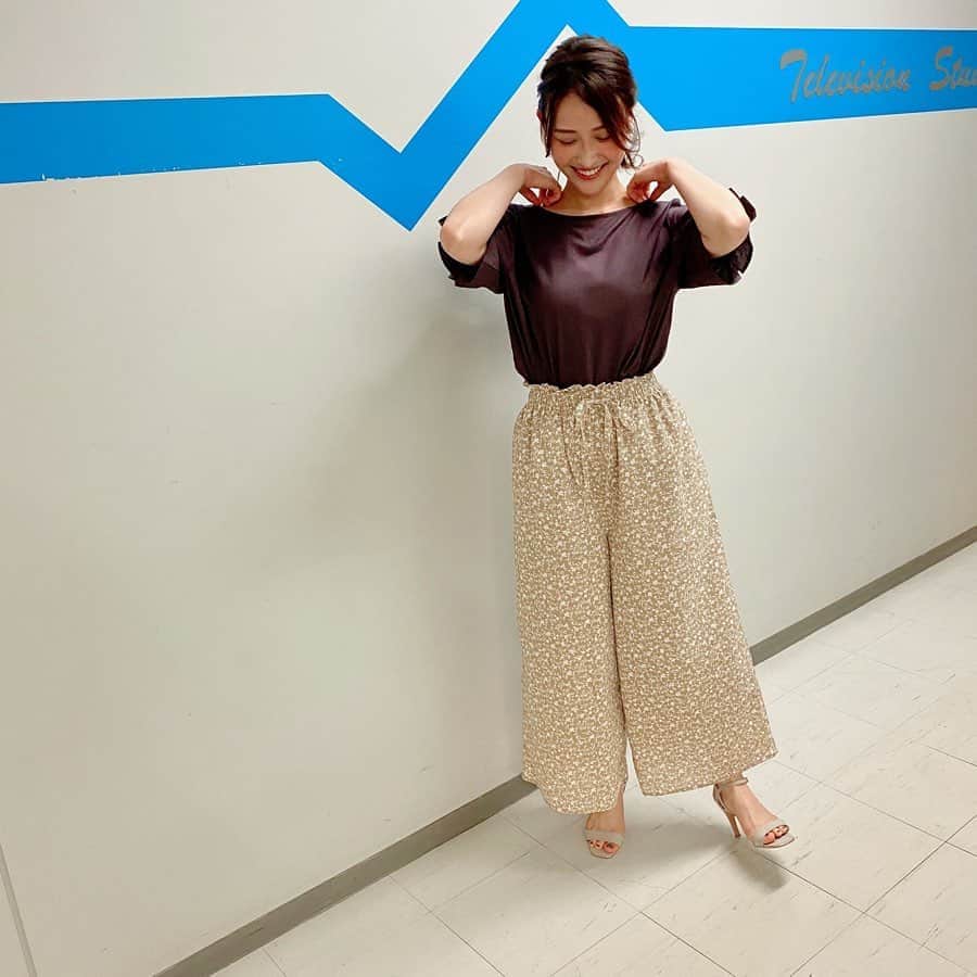 財津南美さんのインスタグラム写真 - (財津南美Instagram)「ㅤㅤㅤㅤㅤㅤㅤㅤㅤㅤㅤㅤㅤ 1週間が始まりましたね🌱 今週もがんばっていきましょうっ！ㅤㅤㅤㅤㅤㅤㅤㅤㅤㅤㅤㅤㅤ  #アサデス#衣装#サワダデース#感じてお天気#福岡#雨の月曜日#☔️」7月27日 11時26分 - zaitsu_minami