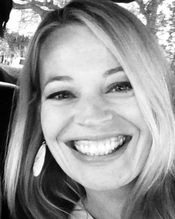 ジェリー・ライアンのインスタグラム：「CHALLENGE ACCEPTED. @juliebenzmft @brandyledford 💖💖💖💖💖 #womensupportingwomen」
