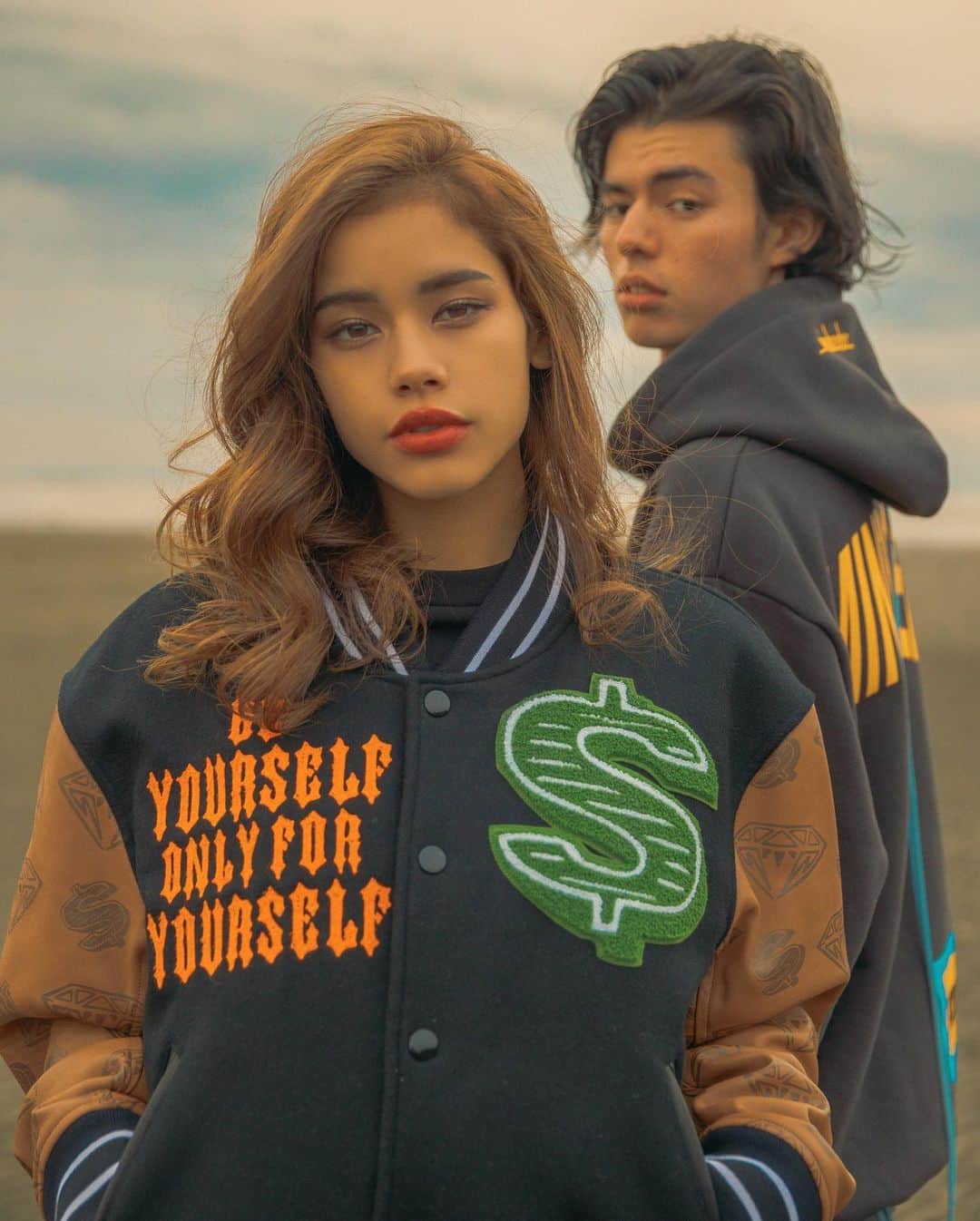 HYPEBEASTさんのインスタグラム写真 - (HYPEBEASTInstagram)「@hypebeaststyle: @mindseeker80s and @bbcicecream_jp have come together for a collaborative capsule. It includes an earthy colored vintage varsity jacket, grey and black T-shirts, hoodies and track pants that are contrasted by the yellow and turquoise logos of mindseeker and BBC/ICECREAM’s running dog mascot. Look for the items to drop at the mindseeker and Billionaire Boys Club/ICECREAM online stores on August 6.⁠⠀ Photo: mindseeker/Billionaire Boys Club/ICECREAM」7月27日 14時33分 - hypebeast