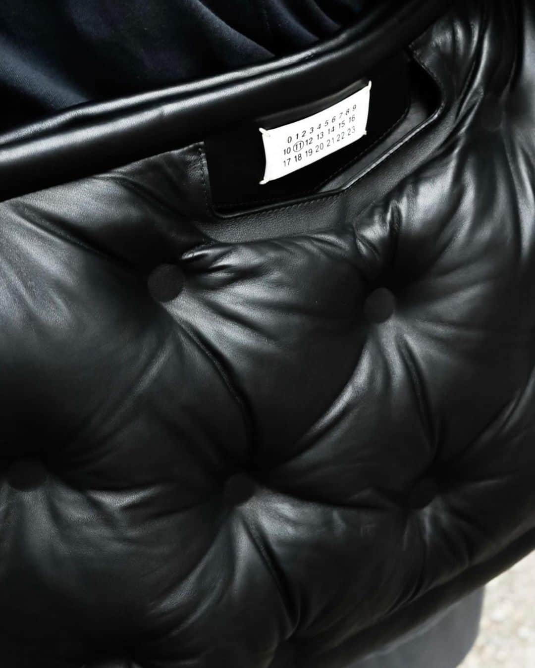 Fashionsnap.comさんのインスタグラム写真 - (Fashionsnap.comInstagram)「【#スナップ_fs】 Name イシカワ ダイキ Shirt #77circa Pants #St-Henri Shoes #MaisonMargiela  #fashionsnap #fashionsnap_men」7月27日 15時14分 - fashionsnapcom