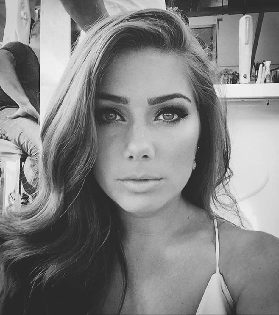 ニッキー・サンダーソンのインスタグラム：「#challengeaccepted ... Thank you for the nomination @rachelshenton @helenskelton 💗」