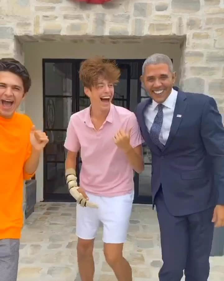 Brent Riveraのインスタグラム：「Who did it the best!?😍😂 Obama tho😂」