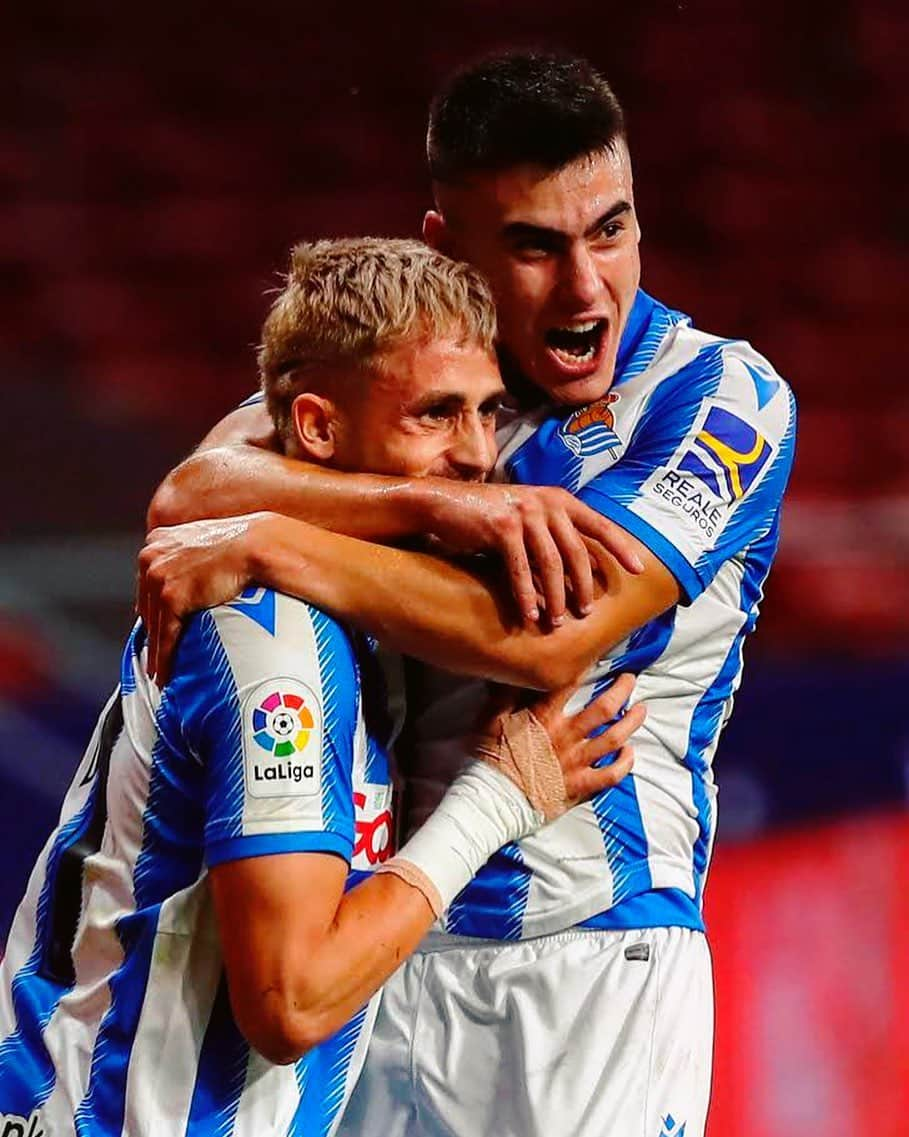 LFPさんのインスタグラム写真 - (LFPInstagram)「REA L💙VE!  • #Love #Januzaj #Barrenetxea #RealSociedad #LaLiga #LaLigaSantander」7月28日 3時03分 - laliga