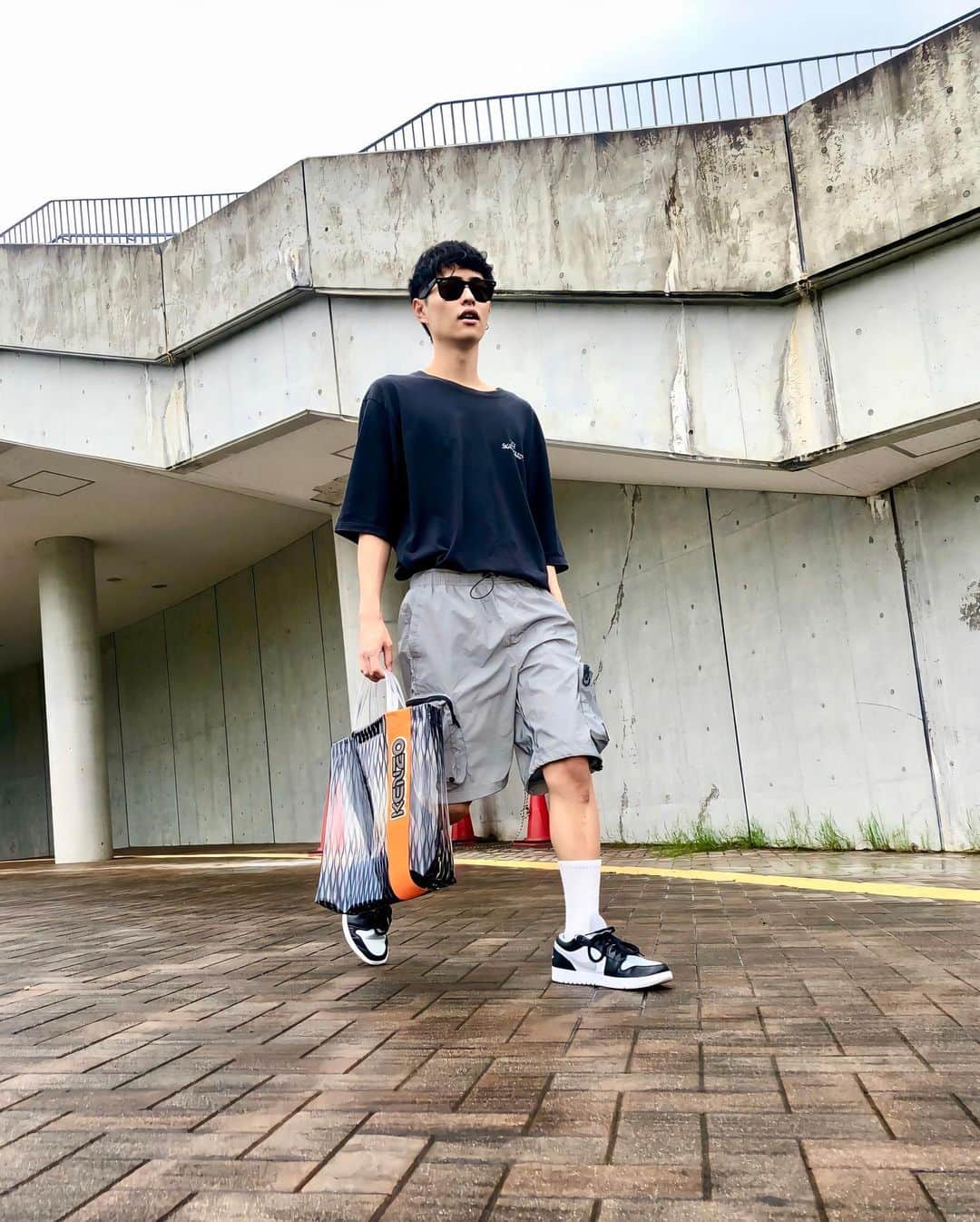 FumiShun BASEさんのインスタグラム写真 - (FumiShun BASEInstagram)「This is my favorite 💼 Nice diba? Do you like it?  #streetstyle #streetwear」7月27日 18時46分 - fumiya.japan