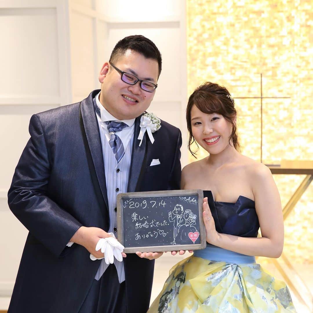 楽婚【公式】Instagramさんのインスタグラム写真 - (楽婚【公式】InstagramInstagram)「.﻿ ﻿ ♥楽婚の先輩カップル﻿ Yuta&Ayane﻿ ﻿ お二人の明るさが伝わる微笑ましい一枚♡﻿ 結婚式を一番彩るのは﻿ お二人の弾けるような笑顔です◎﻿ ﻿ ﻿ 会場：#XEX日本橋﻿ ﻿ @rakukon をフォローして﻿ 『#楽婚』をつけて、﻿ お写真の投稿大歓迎♡﻿ 公式IGでリグラムされるかも！？﻿ ﻿ Webでご予約はTOPのURLより♡﻿ ⇒@rakukon﻿ .﻿ #楽婚 #rakukon #ベストブライダル﻿ #wedding #ウェディング﻿ #フォトウェディング﻿ #プレ花嫁 #卒花﻿ #日本中のプレ花嫁さんと繋がりたい﻿ #プラコレ #marryxoxo﻿ #ウエディングニュース﻿ #花嫁 #卒花嫁 #2020年秋婚﻿ #2020年冬婚﻿ #2021年春婚 #2021年夏婚 ﻿ #結婚式準備 #weddingdress﻿ #ウェディングドレス﻿ #結婚式演出﻿ #披露宴演出﻿ #結婚式﻿ #披露宴」7月27日 19時03分 - rakukon