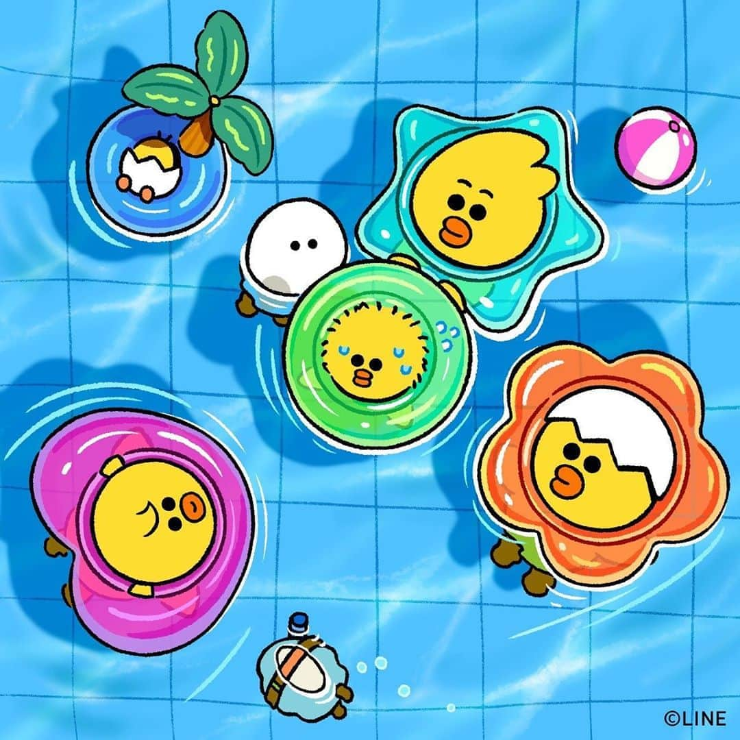 LINE FRIENDS_JPさんのインスタグラム写真 - (LINE FRIENDS_JPInstagram)「夏の楽しみ方 #チューブと合体😜 ​ #ジャブジャブ #水遊び #チューブ #プール #サマー #癒やし #サリー #ルイ #エリー #アリー #エレメス #サリーフレンズ #SALLYFRIENDS #LINEFRIENDS」7月27日 19時04分 - linefriends_jp