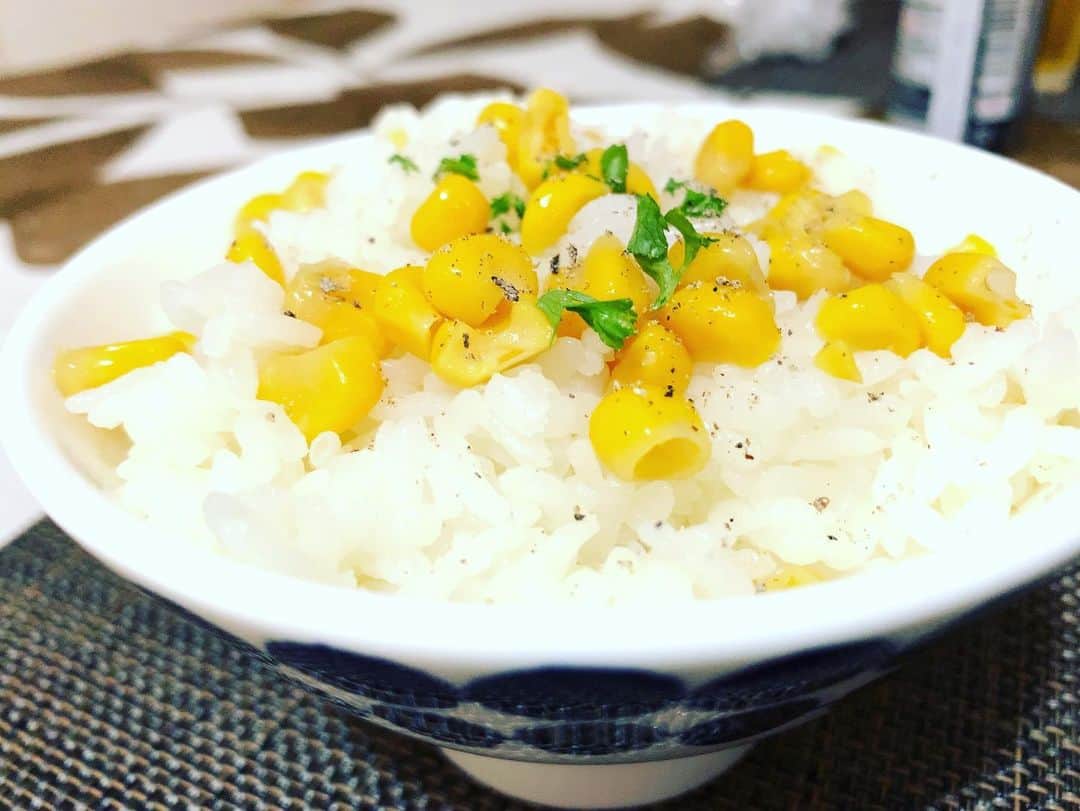 鶴久政治のインスタグラム：「Dメロを今日も3パターン変更、やっとハマりました。 初のトウモロコシ御飯」