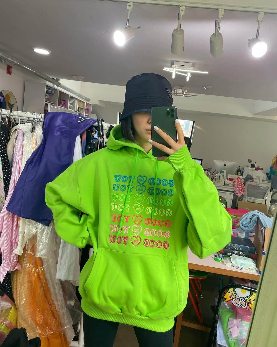 アイリーン・キムさんのインスタグラム写真 - (アイリーン・キムInstagram)「NEW NEW COLOR WAYS COMING FOR SS 2021 @ireneisgoodlabel 1 or 2? 🍏🍒🎾🌺🐸🌈 #IRENEISGOODSS21」7月27日 19時30分 - ireneisgood